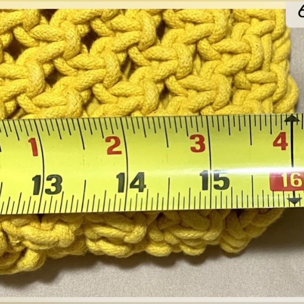 NWT Yellow Urban Outfitters Large Wood Handle Macrame Tote Bag. - Picture 7 of 8